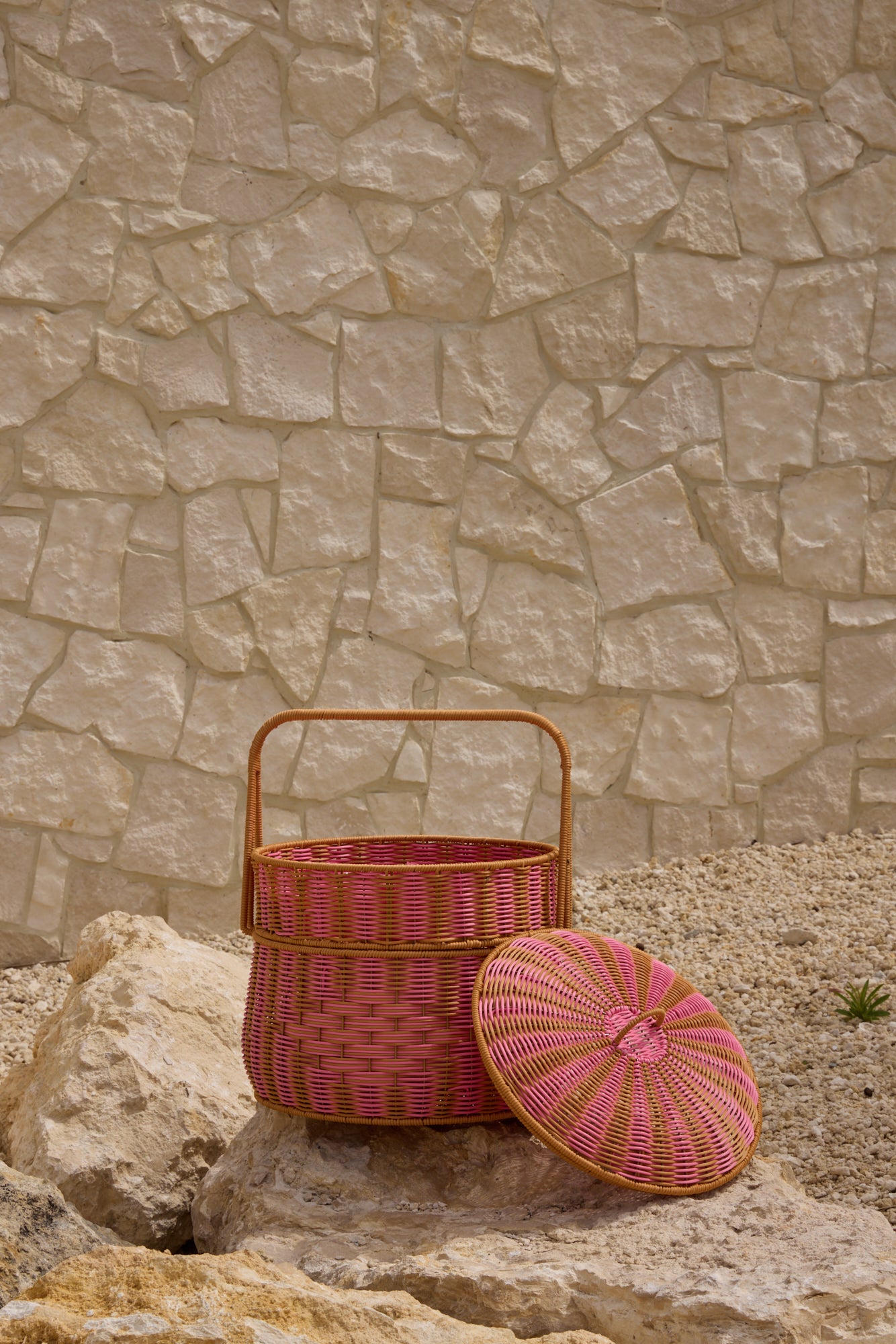 Pinky's Round Picnic Basket