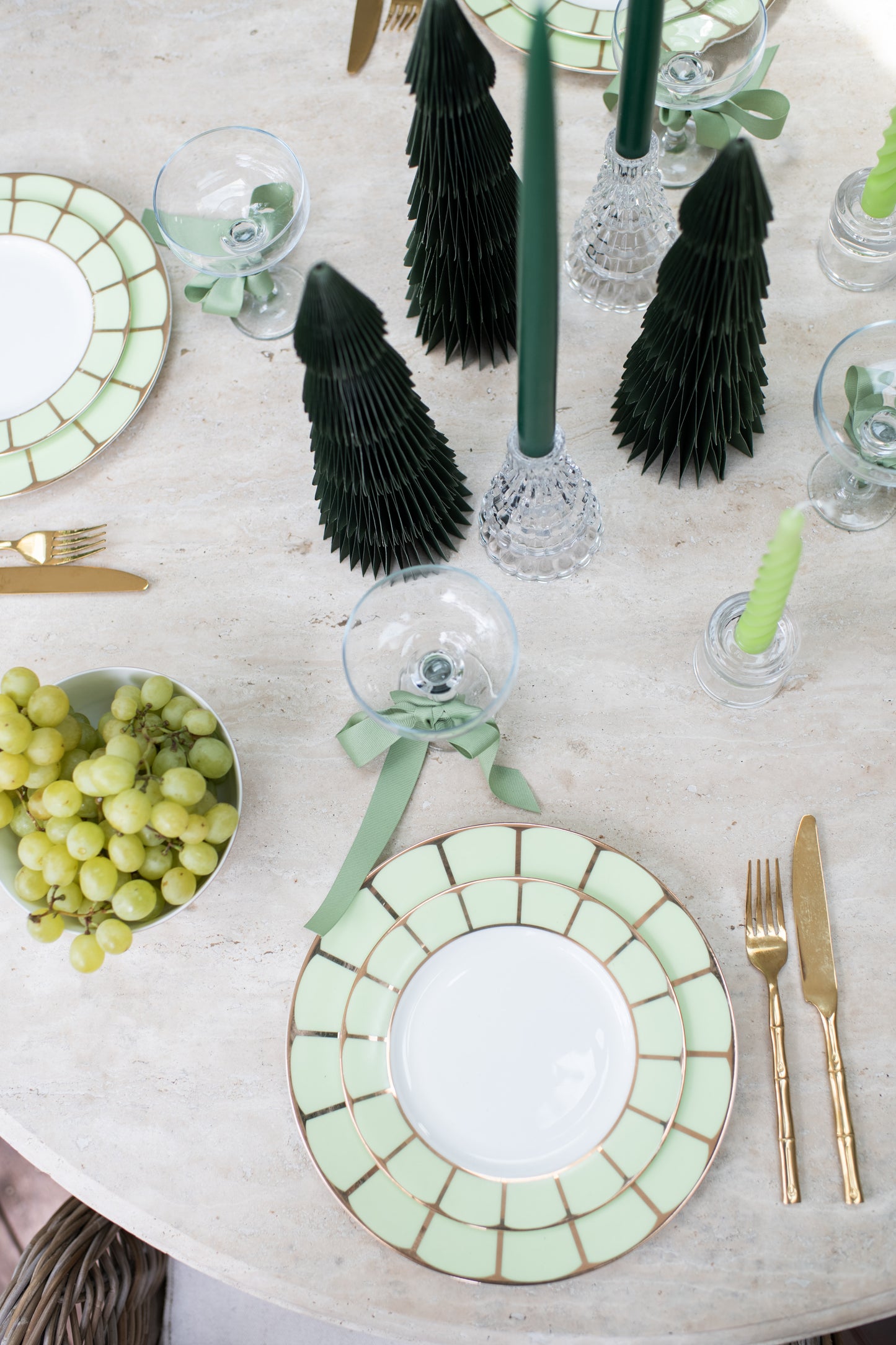 Sicily Dinner Set in Pistachio Green with Cutlery (Set of 6)
