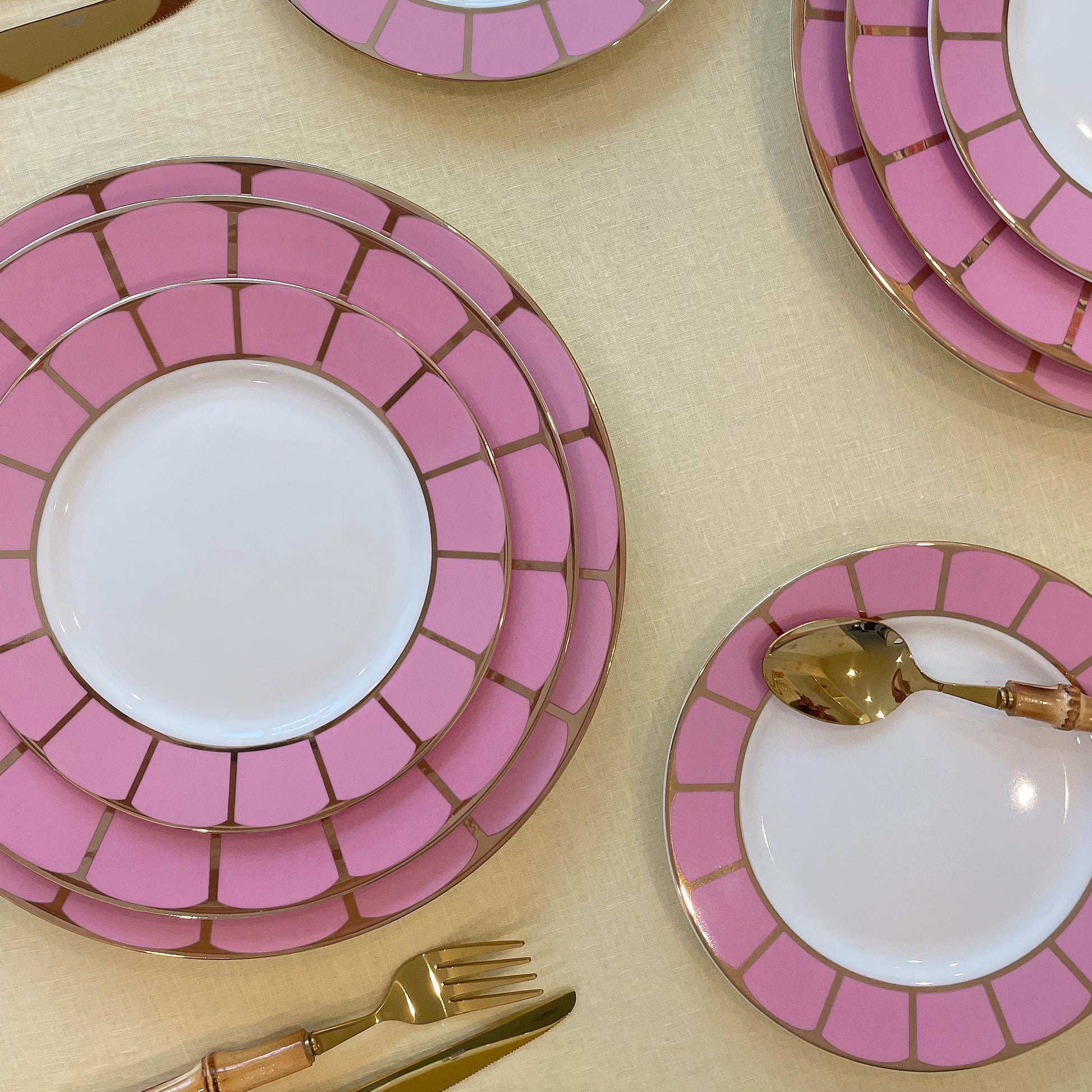 Sicily Large Dinner Plate in Scopello Pink - LA CASA HOMEWARES